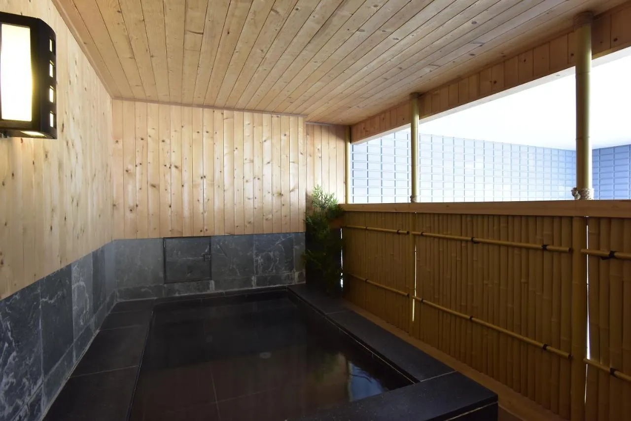 Hotel Latif (Adults Only) Sapporo Yetişkin Oteli